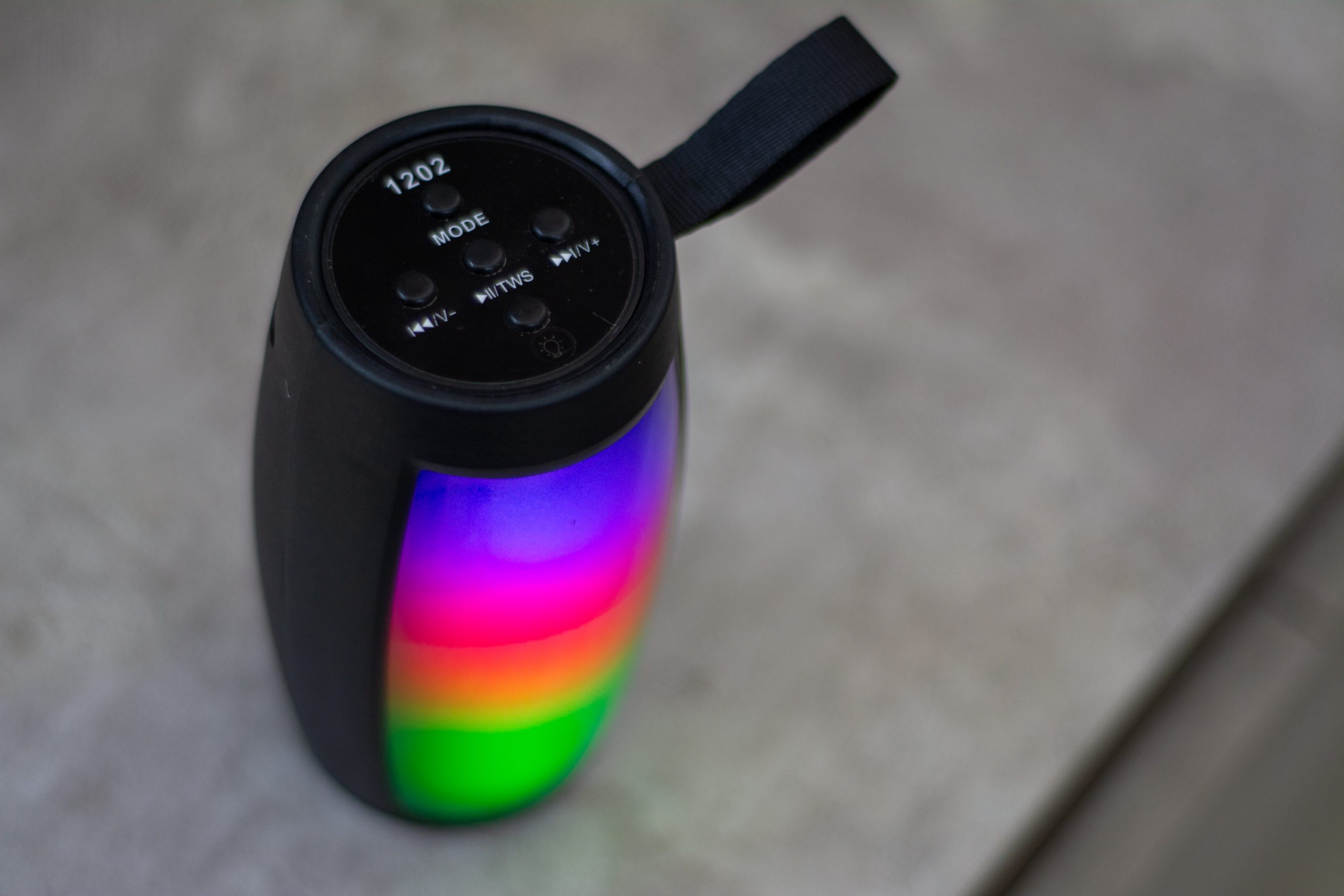 PARLANTE UNI-RETROILUMINADO 3 PULGADAS - Imagen 4